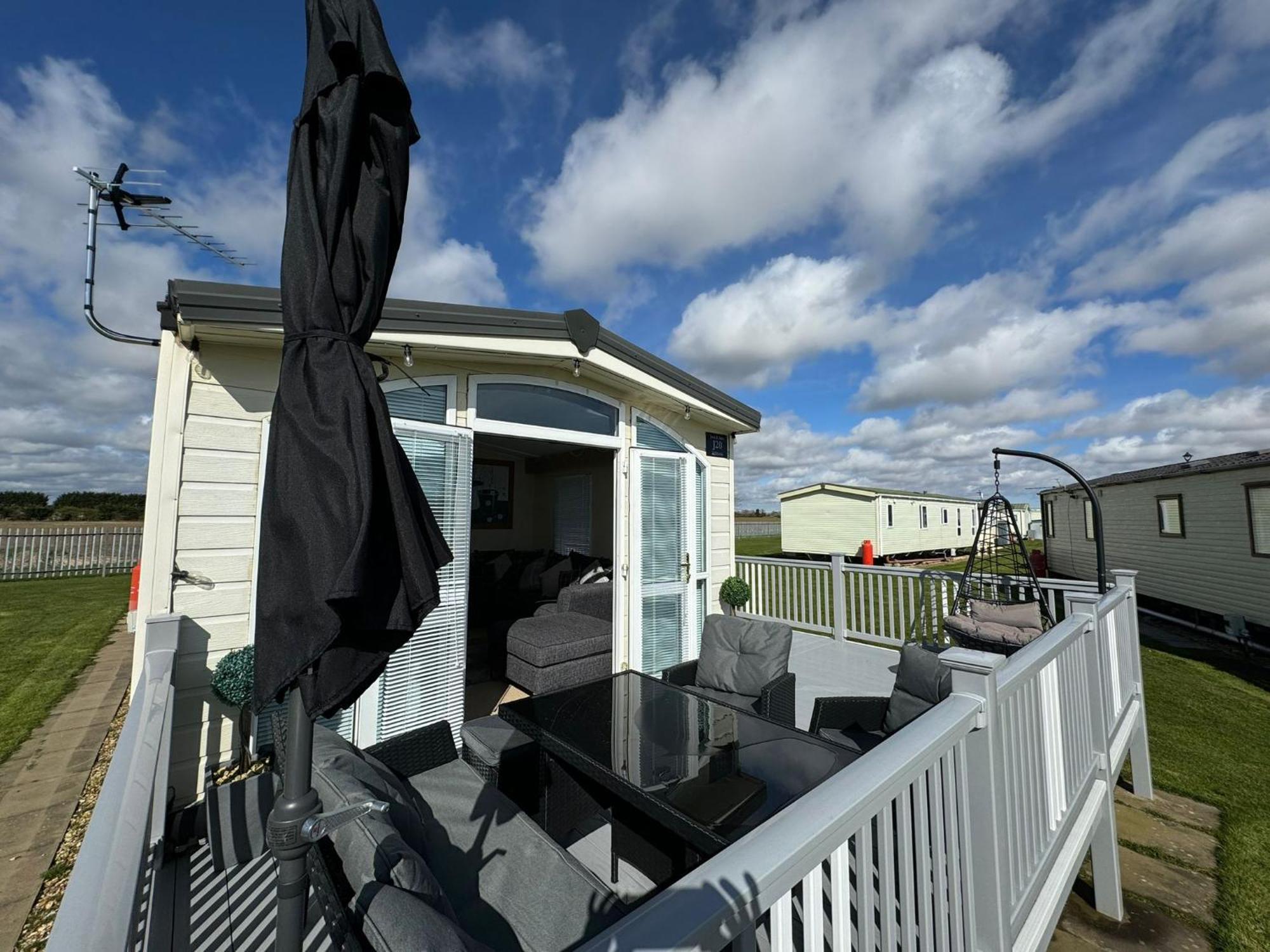 Millfields Holiday Park - The Balmoral - Coastal Caravan Breaks Ingoldmells Ngoại thất bức ảnh