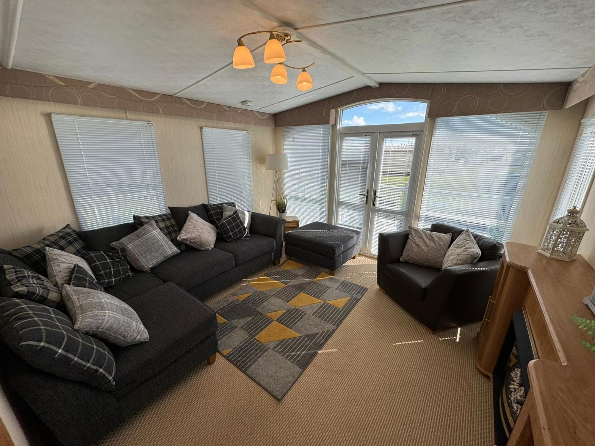 Millfields Holiday Park - The Balmoral - Coastal Caravan Breaks Ingoldmells Ngoại thất bức ảnh